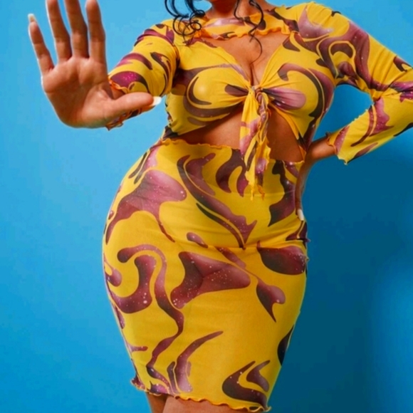 🌼🤎 SHEIN 2XL Yellow Marble Abstract Mesh Cut Out Dress🌼🤎 - Picture 4 of 13